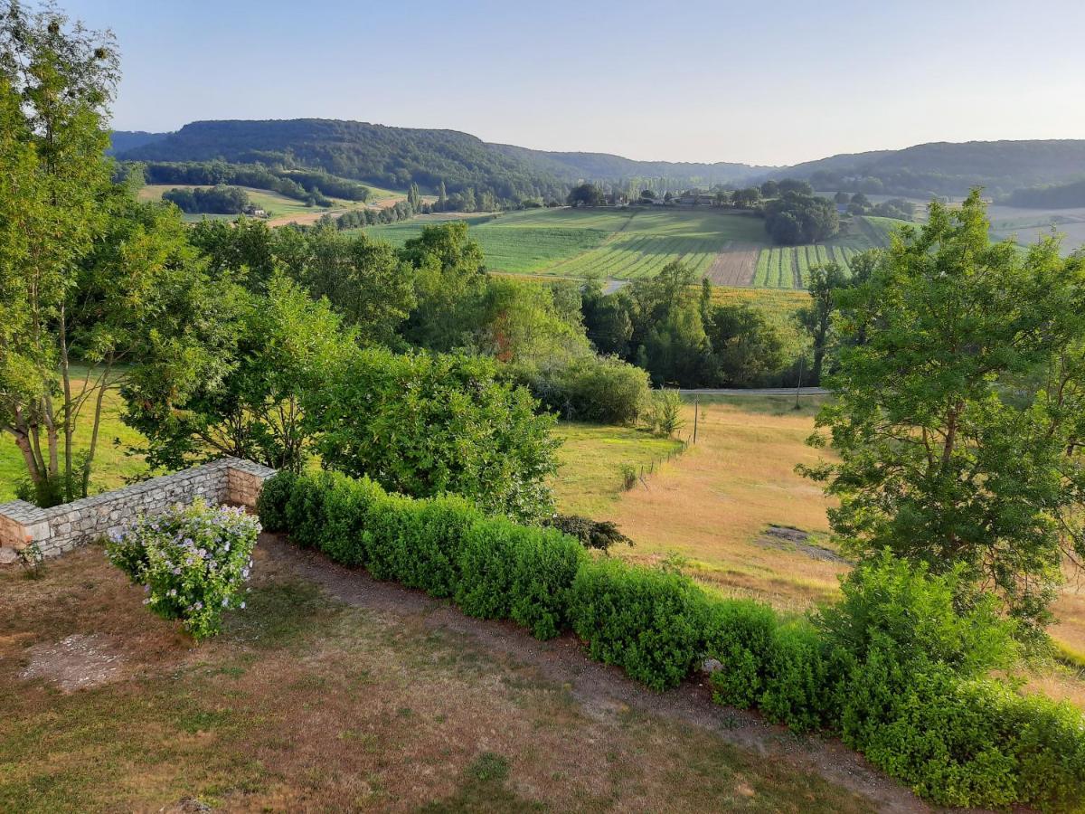 Отель Manoir Le Moulinal47 - Vue Panoramique Курбиак Экстерьер фото