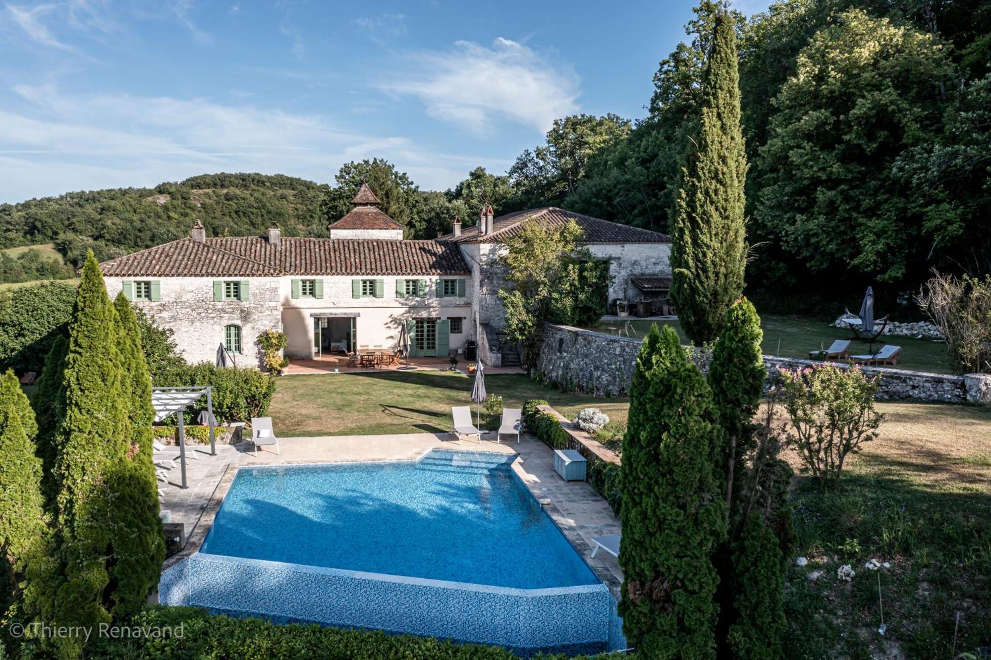 Отель Manoir Le Moulinal47 - Vue Panoramique Курбиак Экстерьер фото